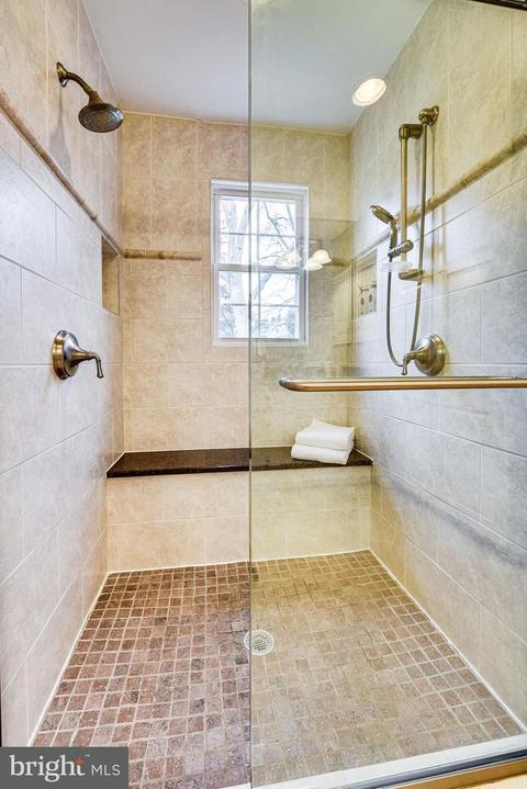 8002 Falstaff Rd, Mclean, VA 22102 photo 20