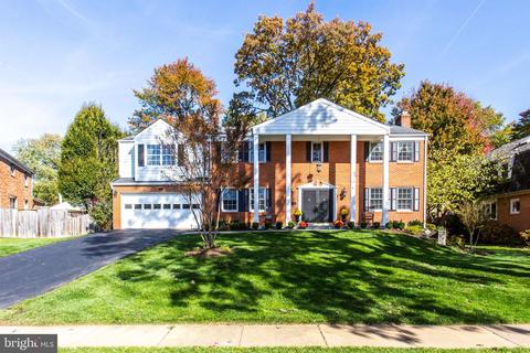 8002 Falstaff Rd, Mclean, VA 22102 photo 3