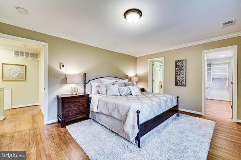 8002 Falstaff Rd, Mclean, VA 22102 photo 24