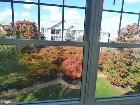 1600 Spring Gate Dr #2401, Mclean, VA 22102 photo 8