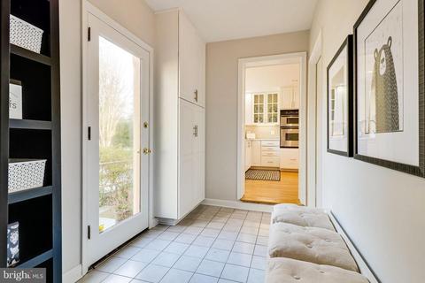 1325 Macbeth St, Mclean, VA 22102 photo 24
