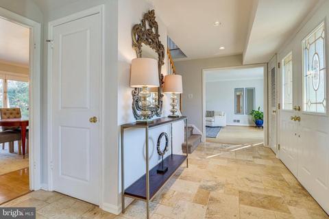 1325 Macbeth St, Mclean, VA 22102 photo 7