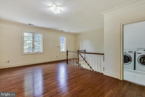 7798 Karen Forest Dr, Mclean, VA 22102 photo 18
