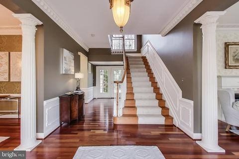 8893 Windy Ridge Way, Mclean, VA 22102 photo 14