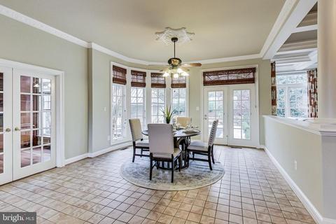 8893 Windy Ridge Way, Mclean, VA 22102 photo 25