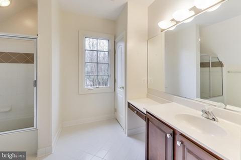 8893 Windy Ridge Way, Mclean, VA 22102 photo 48
