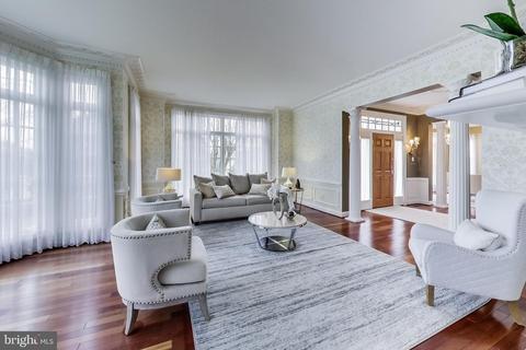 8893 Windy Ridge Way, Mclean, VA 22102 photo 17