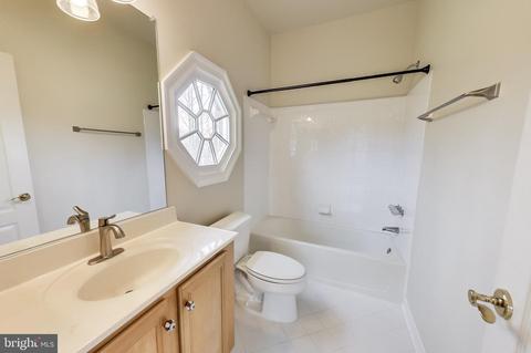 8893 Windy Ridge Way, Mclean, VA 22102 photo 37