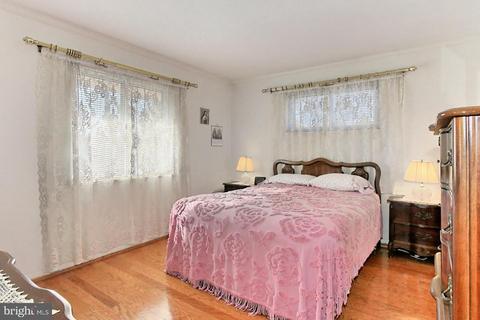 6907 Constance Dr, Springfield, VA 22150 photo 22