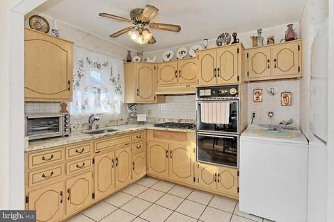6907 Constance Dr, Springfield, VA 22150 photo 19