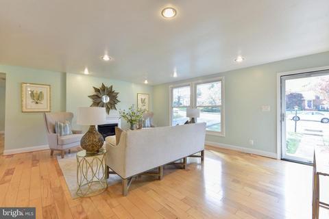 1405 Pathfinder Ln, Mclean, VA 22101 photo 6