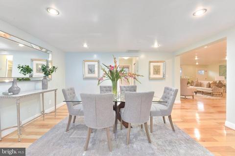 1405 Pathfinder Ln, Mclean, VA 22101 photo 23