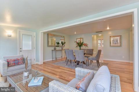 1405 Pathfinder Ln, Mclean, VA 22101 photo 17