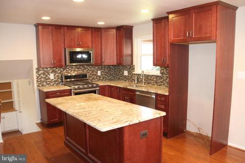 5225 Ravensworth Rd, Springfield, VA 22151 photo 28