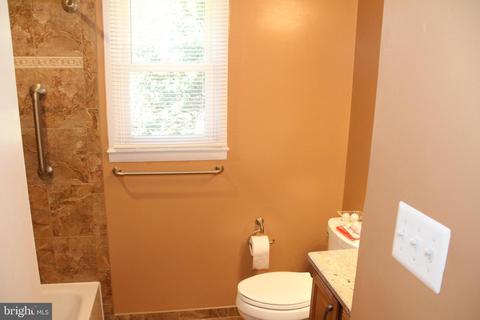 5225 Ravensworth Rd, Springfield, VA 22151 photo 50
