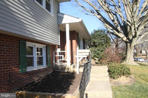 5225 Ravensworth Rd, Springfield, VA 22151 photo 8