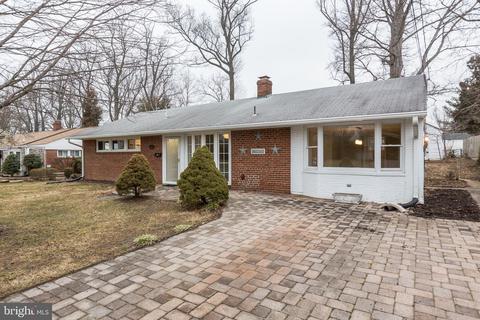 7303 Dickenson St, Springfield, VA 22150 photo 1