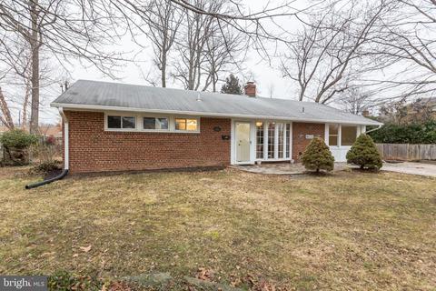 7303 Dickenson St, Springfield, VA 22150 photo 6