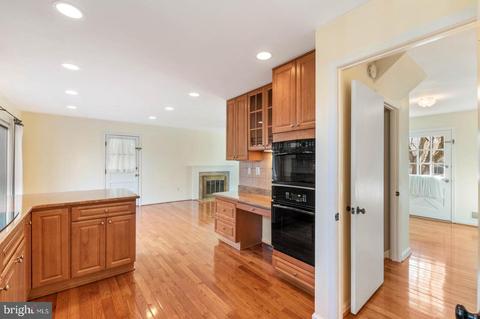 6809 Huntsman Blvd, Springfield, VA 22152 photo 16