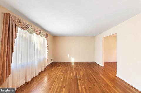 6809 Huntsman Blvd, Springfield, VA 22152 photo 8