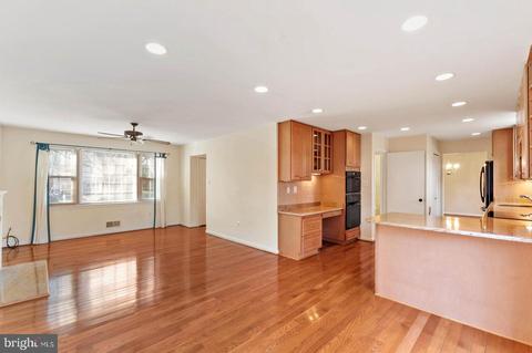 6809 Huntsman Blvd, Springfield, VA 22152 photo 17