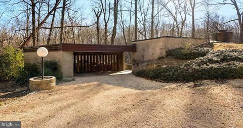 1001 Galium Ct, Mclean, VA 22102 photo 1