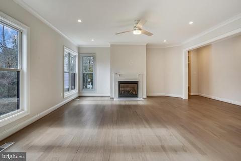 6811 Dillon Ave, Mclean, VA 22101 photo 11