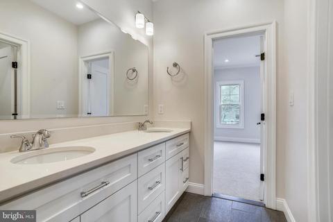 6811 Dillon Ave, Mclean, VA 22101 photo 18