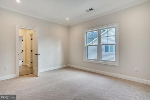 6811 Dillon Ave, Mclean, VA 22101 photo 20