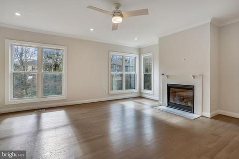 6811 Dillon Ave, Mclean, VA 22101 photo 12