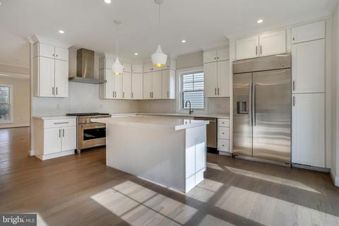 6811 Dillon Ave, Mclean, VA 22101 photo 10