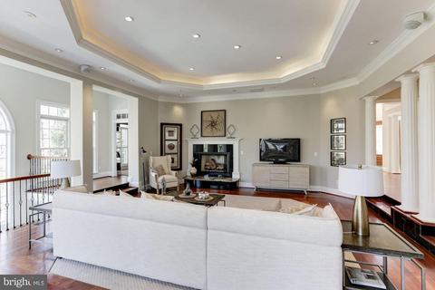 7826 Swinks Mill Ct, Mclean, VA 22102 photo 11