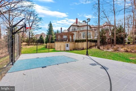 7826 Swinks Mill Ct, Mclean, VA 22102 photo 38