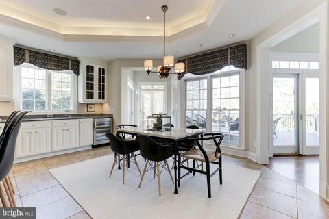 7826 Swinks Mill Ct, Mclean, VA 22102 photo 13