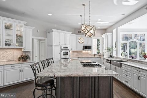 7849 Montvale Way, Mclean, VA 22102 photo 11