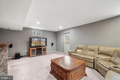 5402 Backlick Woods Ct, Springfield, VA 22151 photo 42