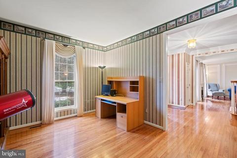 5402 Backlick Woods Ct, Springfield, VA 22151 photo 7