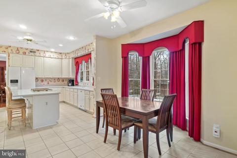 5402 Backlick Woods Ct, Springfield, VA 22151 photo 33