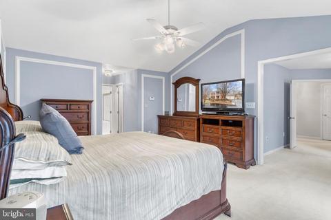 5402 Backlick Woods Ct, Springfield, VA 22151 photo 14
