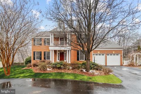 5402 Backlick Woods Ct, Springfield, VA 22151 photo 1