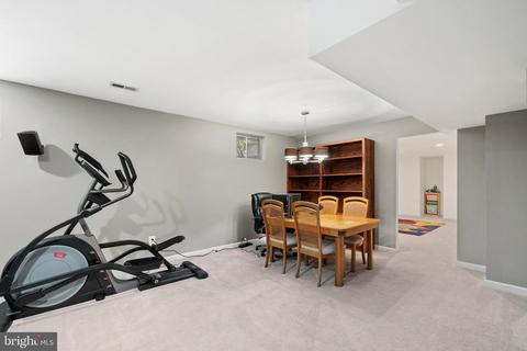 5402 Backlick Woods Ct, Springfield, VA 22151 photo 44