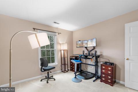 5402 Backlick Woods Ct, Springfield, VA 22151 photo 19