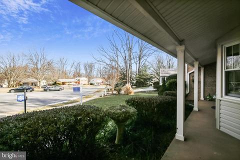 6823 Reynard Dr, Springfield, VA 22152 photo 80