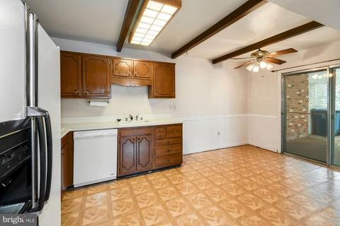 6805 Huntsman Blvd, Springfield, VA 22152 photo 7