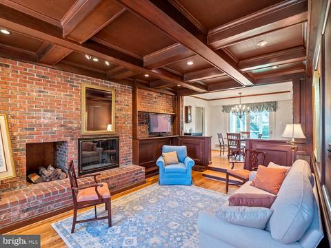 7724 Lewinsville Rd, Mclean, VA 22102 photo 4