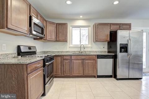 7912 Foote Ln, Springfield, VA 22151 photo 5