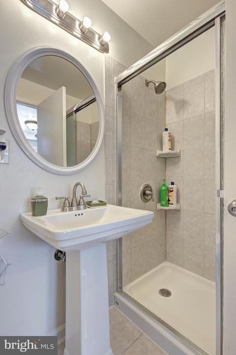 7912 Foote Ln, Springfield, VA 22151 photo 26