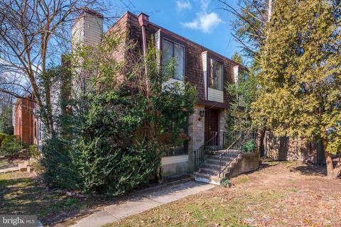 6039 Forrest Hollow Ln, Springfield, VA 22152 photo 1