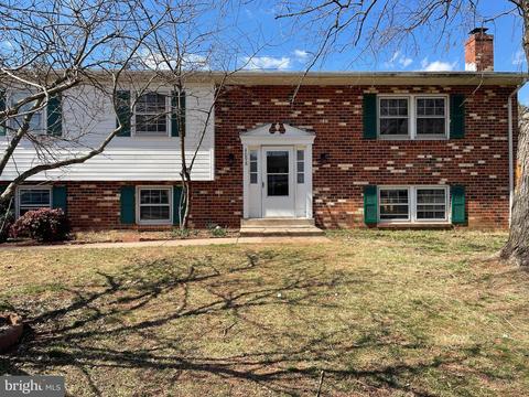 4098 Braxton Rd, Chantilly, VA 20151 photo 1