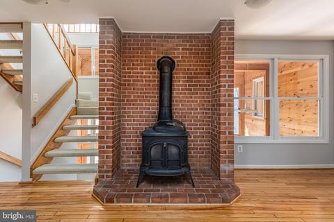 7219 Calamo St, Springfield, VA 22150 photo 7